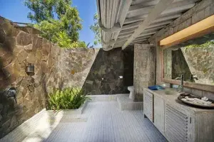 Bathroom 1 and 2 bedroom